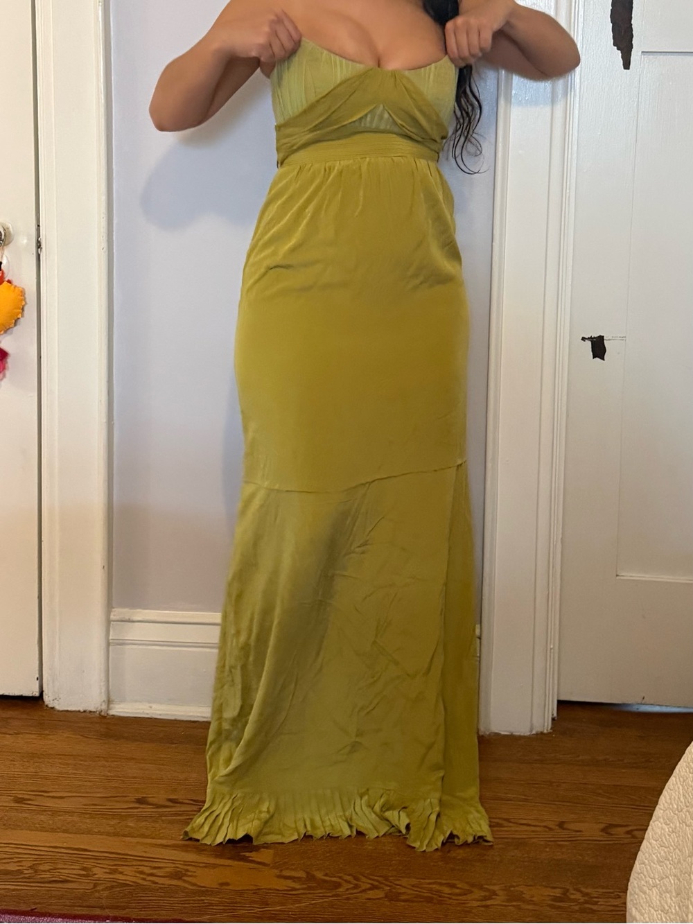 Nicole Miller Chartreuse 100% Silk Dress